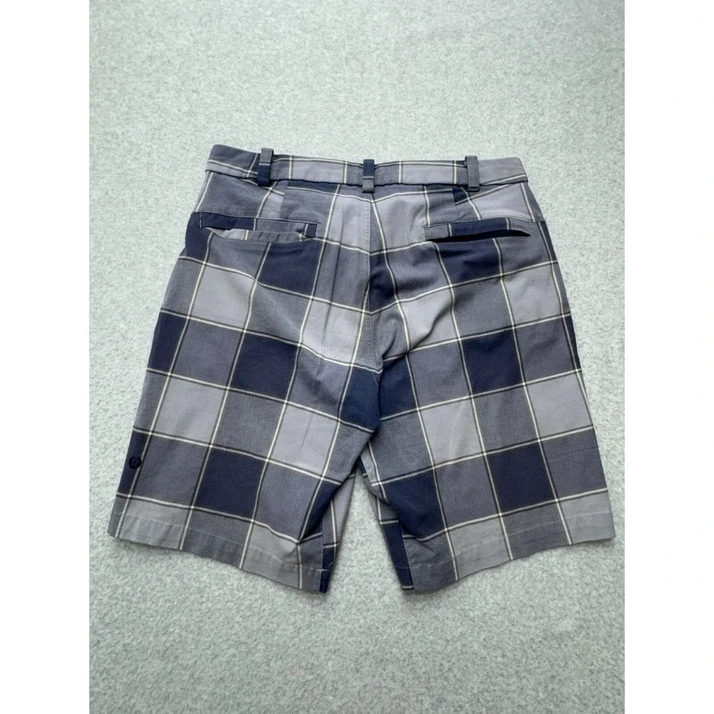 Lululemon Mens Plaid Performance Shorts *30 Navy Gray Windowpane Casual Outdoors